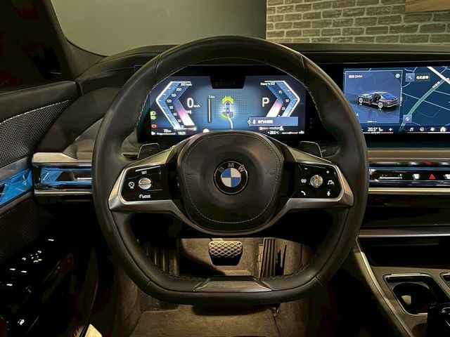 BMW寶馬 735  第16張相片