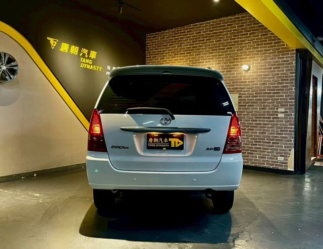 TOYOTA豐田 INNOVA  第4張相片