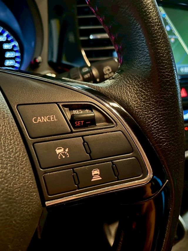MITSUBISHI三菱 OUTLANDER  第15張相片