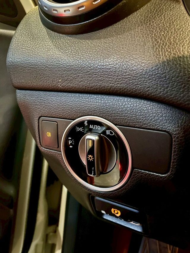 M-BENZ賓士 GLA200  第17張相片