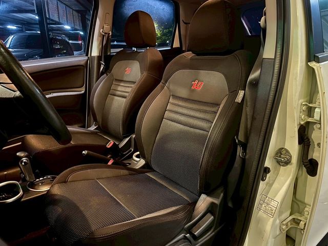 MITSUBISHI三菱 COLT PLUS  第6張相片