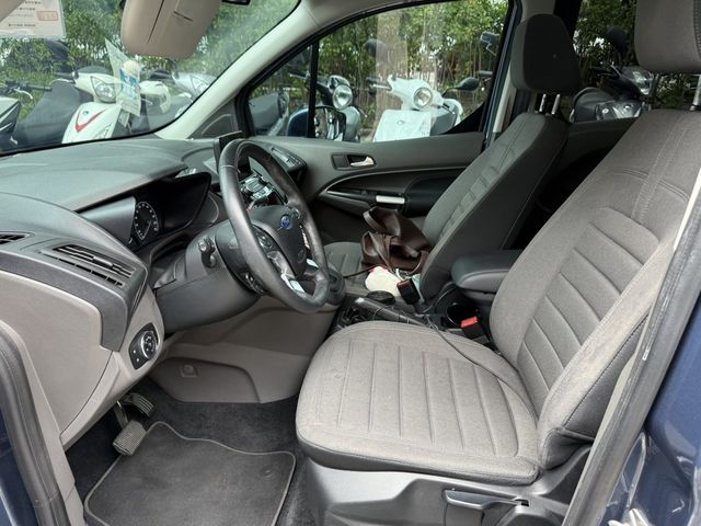 FORD福特 TOURNEO CONNECT  第4張相片