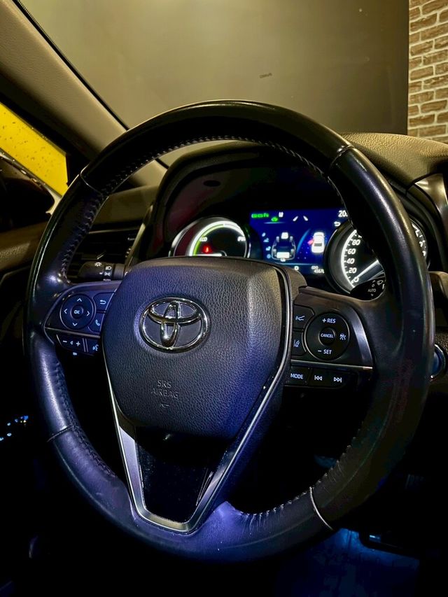 TOYOTA豐田 CAMRY HYBRID  第10張相片