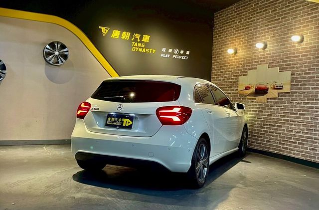 M-BENZ賓士 A180  第2張相片