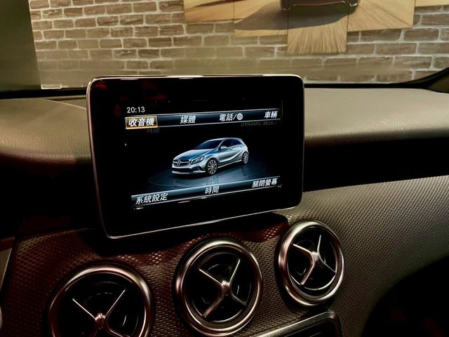 M-BENZ賓士 A180  第12張相片