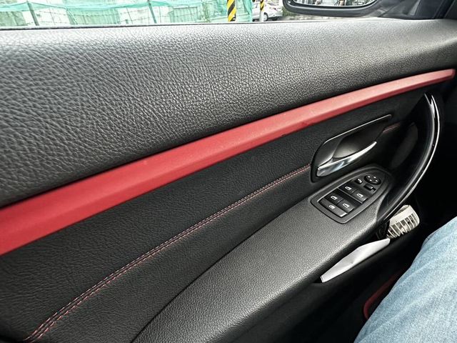 BMW寶馬 420I GRAN COUPE  第7張相片