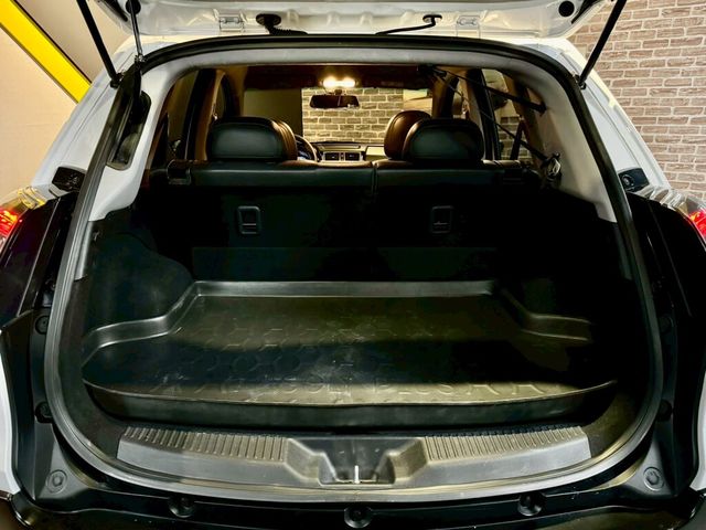 MITSUBISHI三菱 COLT PLUS  第16張相片
