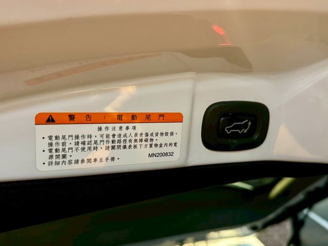 MITSUBISHI三菱 COLT PLUS  第17張相片