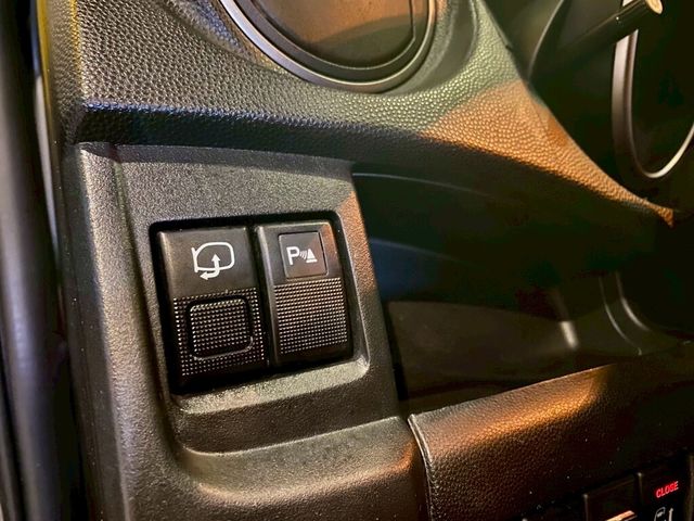 MAZDA馬自達 MAZDA 5  第12張相片