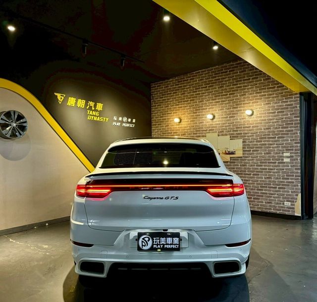 PORSCHE保時捷 CAYENNE  第4張相片