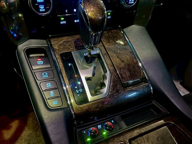 TOYOTA豐田 ALPHARD  第12張相片