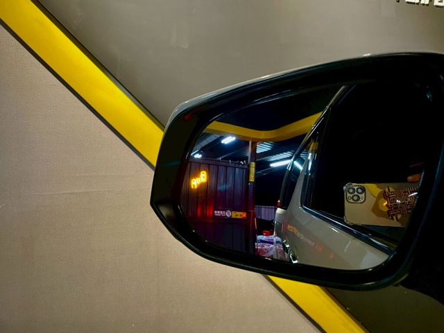 TOYOTA豐田 ALPHARD  第17張相片