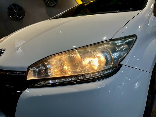TOYOTA豐田 WISH  第5張相片