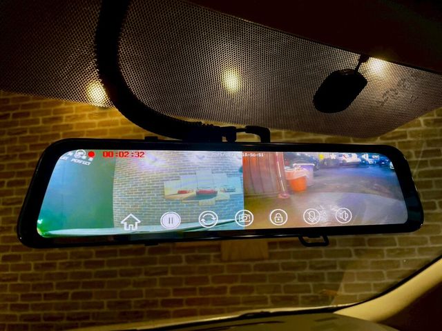 NISSAN日產 TIIDA  第14張相片