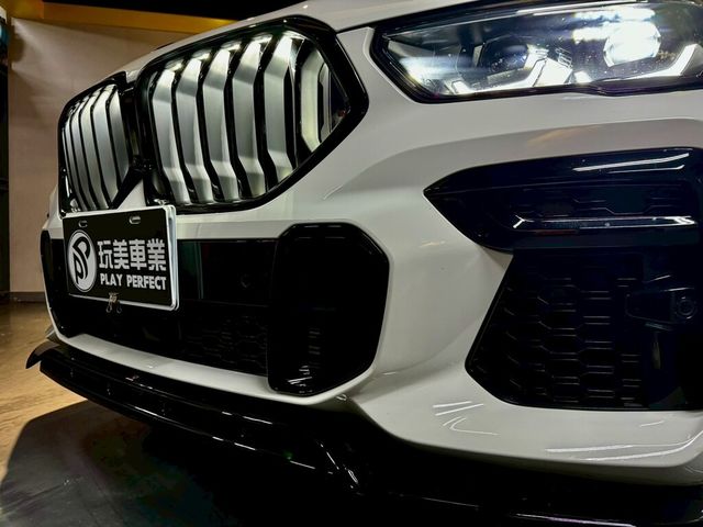 BMW寶馬 X6 XDRIVE40I  第7張相片