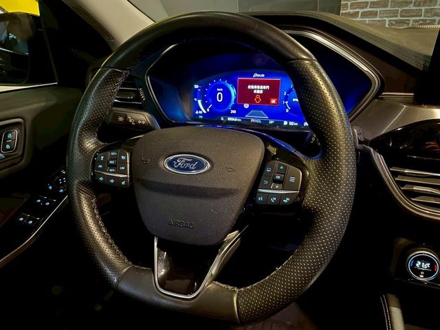 FORD福特 KUGA  第10張相片