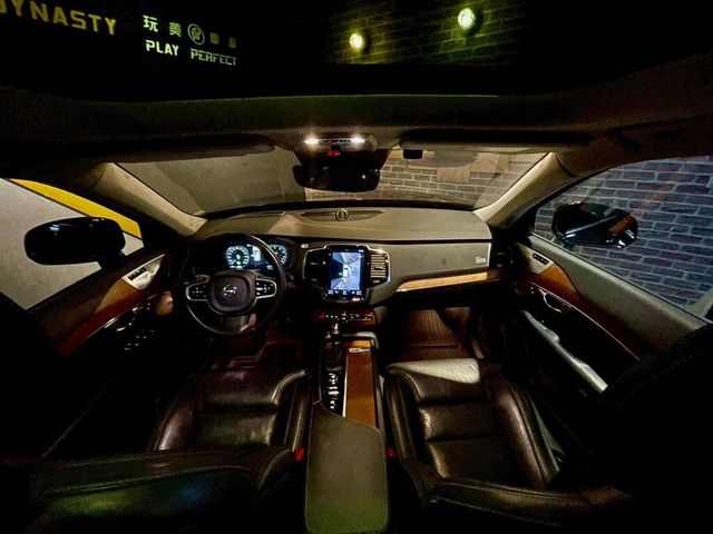 VOLVO富豪 XC90  第7張相片