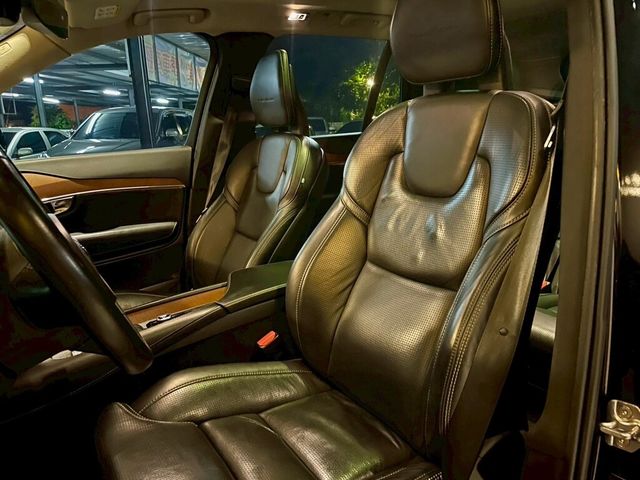 VOLVO富豪 XC90  第8張相片