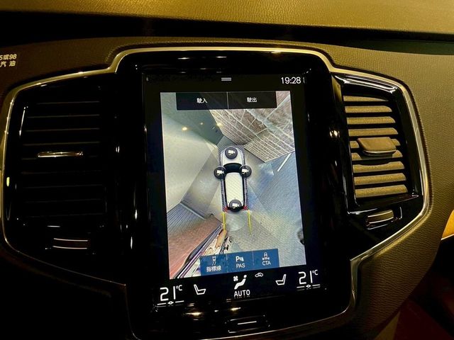 VOLVO富豪 XC90  第14張相片