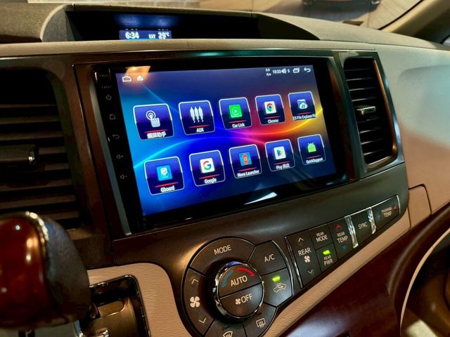 TOYOTA豐田 SIENNA  第15張相片
