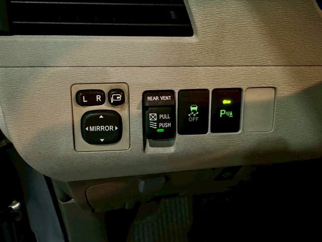 TOYOTA豐田 SIENNA  第19張相片