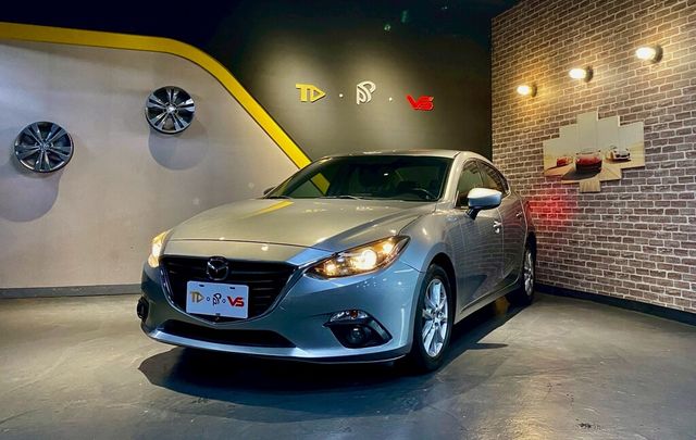 MAZDA馬自達 MAZDA 3  第1張相片