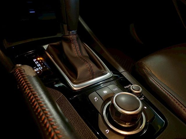 MAZDA馬自達 MAZDA 3  第14張相片