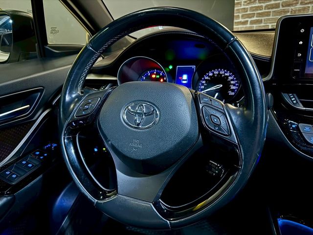 TOYOTA豐田 C-HR  第13張相片