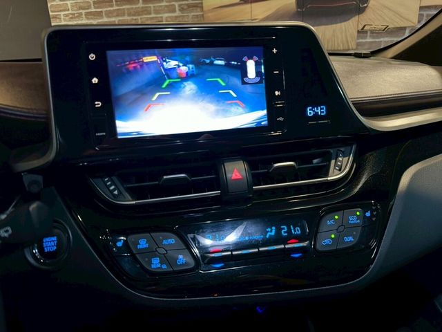 TOYOTA豐田 C-HR  第15張相片