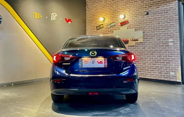 MAZDA馬自達 MAZDA 3  第4張相片