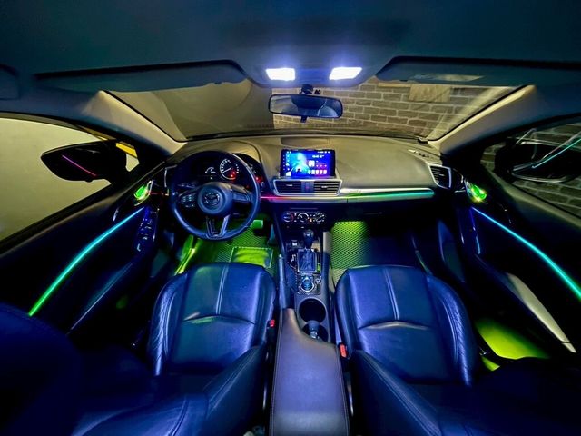 MAZDA馬自達 MAZDA 3  第7張相片