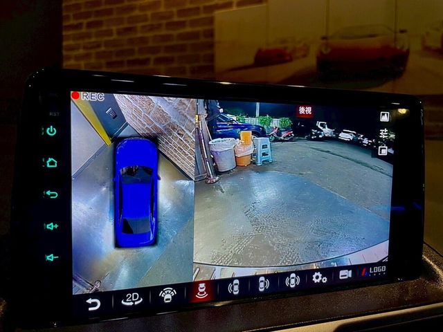 MAZDA馬自達 MAZDA 3  第13張相片