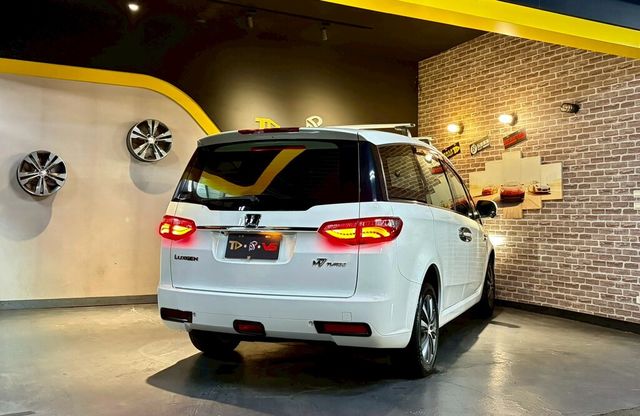 LUXGEN納智捷 M7 TURBO  第2張相片