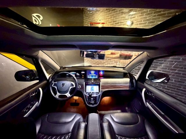 LUXGEN納智捷 M7 TURBO  第6張相片