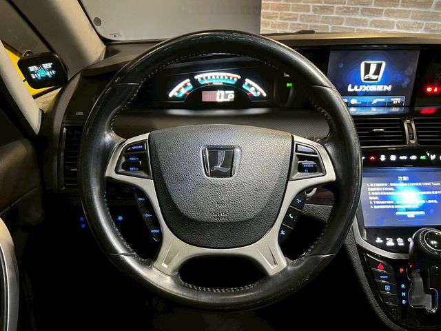 LUXGEN納智捷 M7 TURBO  第11張相片