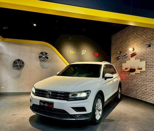 VOLKSWAGEN福斯 TIGUAN  第1張相片