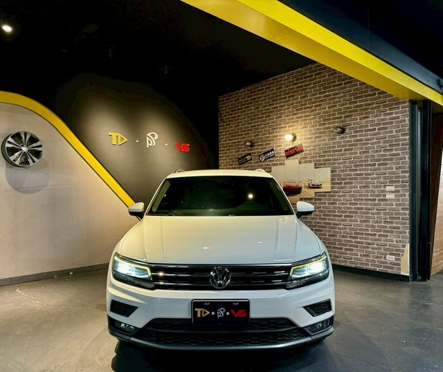 VOLKSWAGEN福斯 TIGUAN  第3張相片
