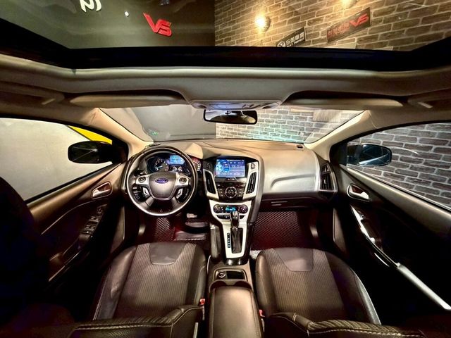 FORD福特 FOCUS  第7張相片