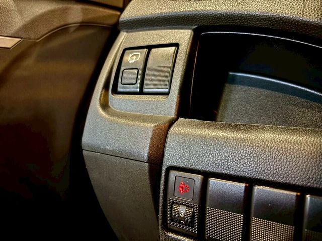 MAZDA馬自達 MAZDA 5  第14張相片