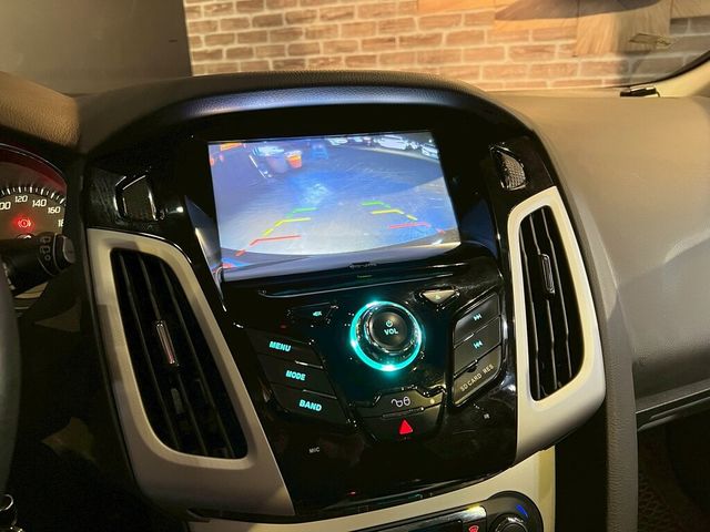 FORD福特 FOCUS  第14張相片