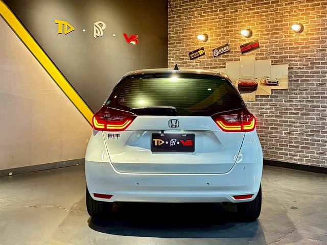 HONDA本田 FIT  第4張相片