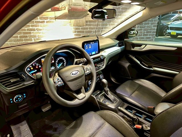 FORD福特 FOCUS  第6張相片