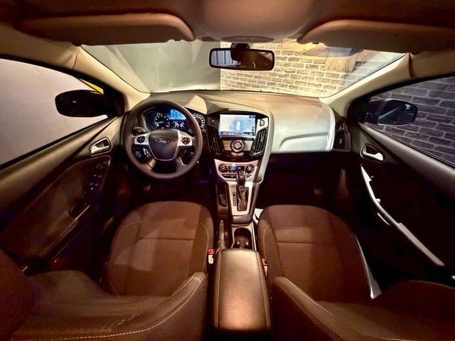 FORD福特 FOCUS  第8張相片