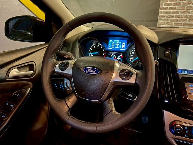 FORD福特 FOCUS  第12張相片