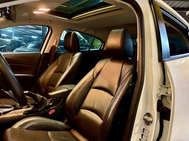 MAZDA馬自達 MAZDA 3  第8張相片