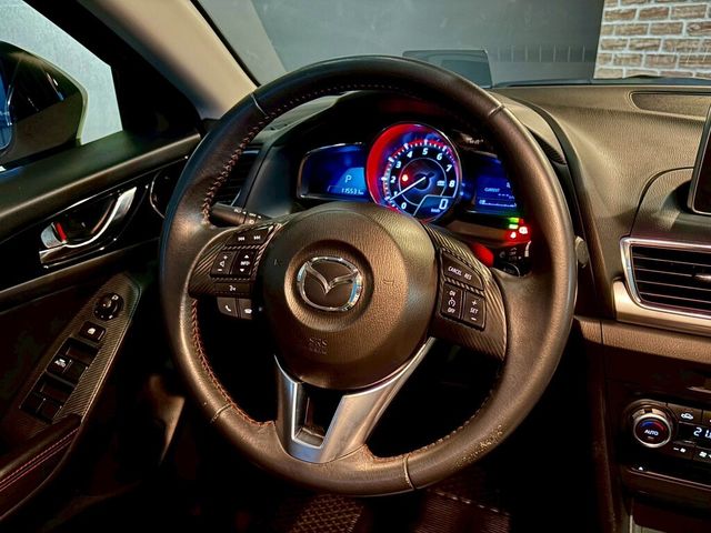 MAZDA馬自達 MAZDA 3  第11張相片