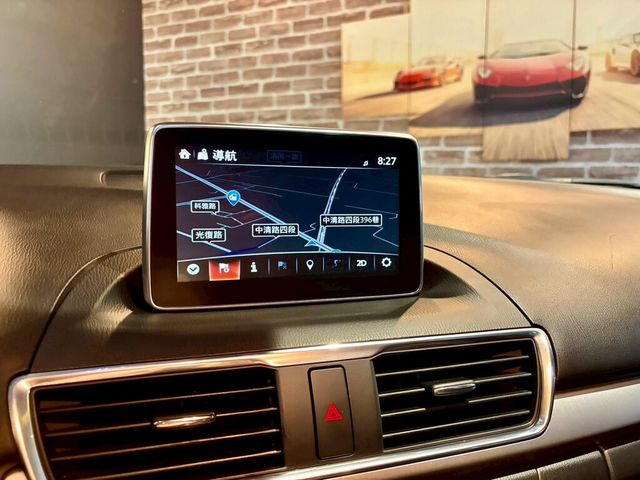 MAZDA馬自達 MAZDA 3  第17張相片
