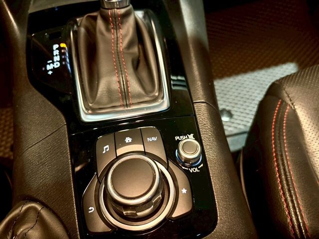 MAZDA馬自達 MAZDA 3  第19張相片