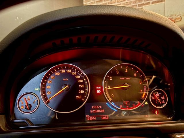 BMW寶馬 520I  第16張相片