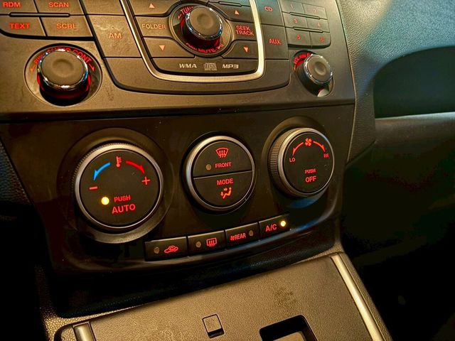 MAZDA馬自達 MAZDA 5  第16張相片